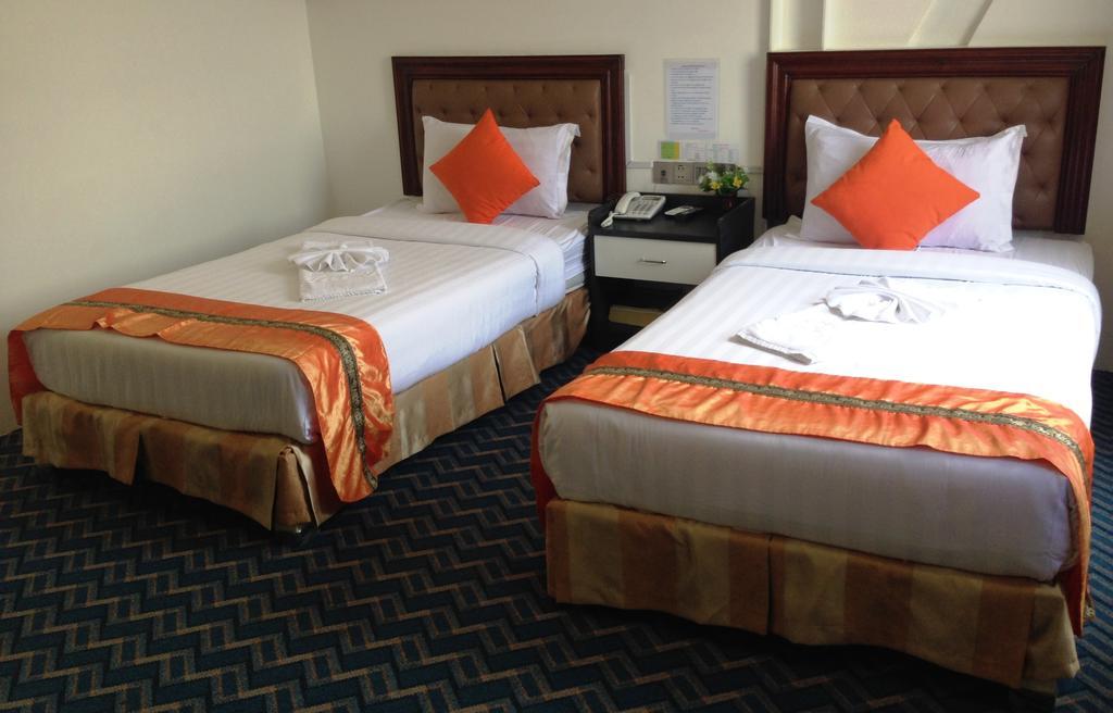 Perfect Hotel Mandalay Exterior photo